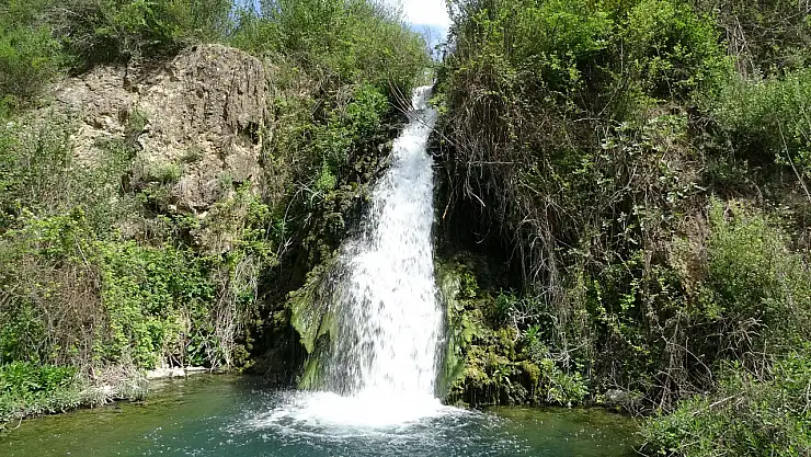 O şelale turizme kazandırılmayı bekliyor