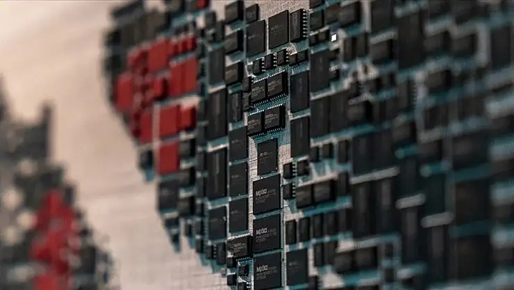 O ülkeden 1 milyar sterlinlik çip yatırımı