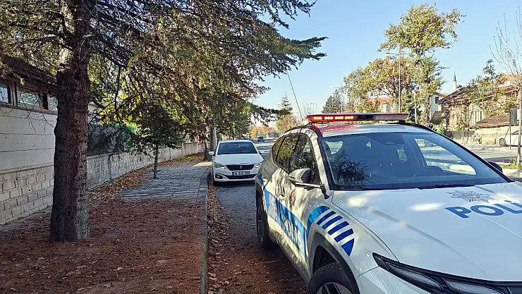 Oğlu tarafından bıçaklanan baba kurtarılamadı