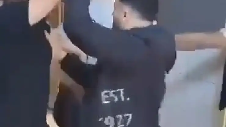 Öğretmene kızdı okulu bastı!