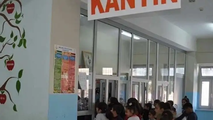 Okul kantinlerinde yeni dönem,  Haftanın sadece bir günü satılacak