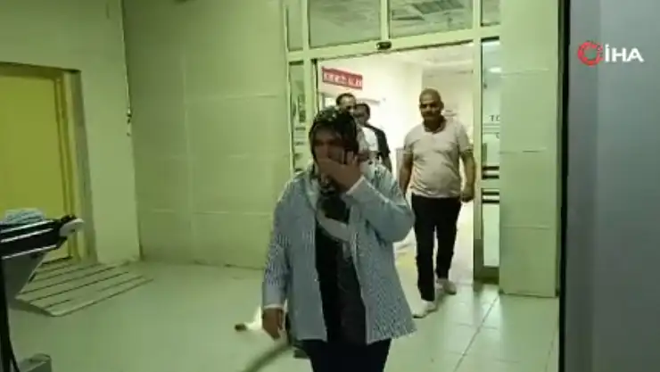 Okul müdürüne, 'Hocam beni tanıdın mı?' diyerek darp etti!