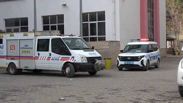 Okulda koku paniği: Yaklaşık 17 öğrenci hastaneye sevk edildi