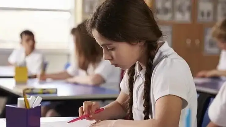 Okullar ne zaman açılıyor? meb 2025-2026 eğitim takvimi açıklandı