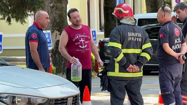 Önce kendini yakmakla tehdit etti, ardından benzini motosiklete doldurdu