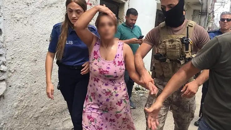 Önce komşusunun evini yaktı,  sonra kendini yakmak istedi!