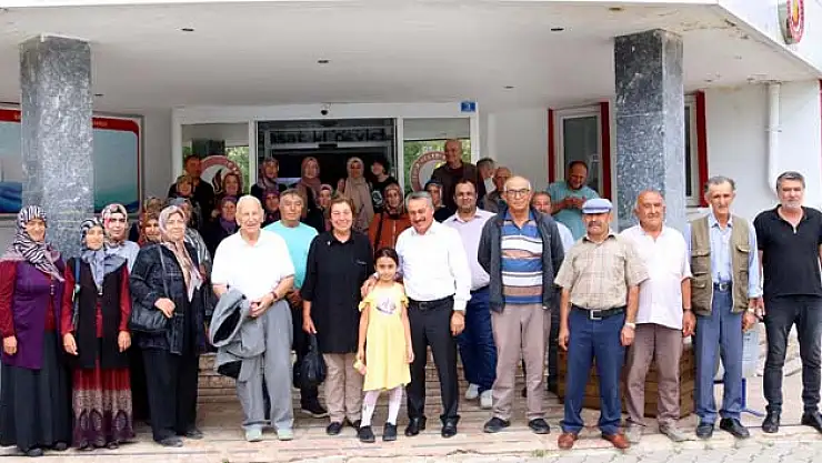 Ortakaraören'den Belediyeye Çıkartma