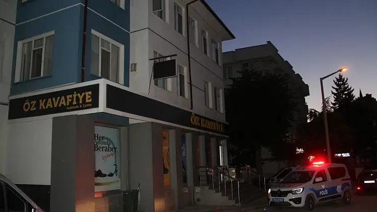 Otelin 3. katından düşen 2 yaşındaki çocuk yaralandı