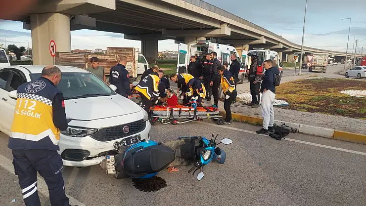 Otomobil ile motosiklet çarpıştı 2 yaralı