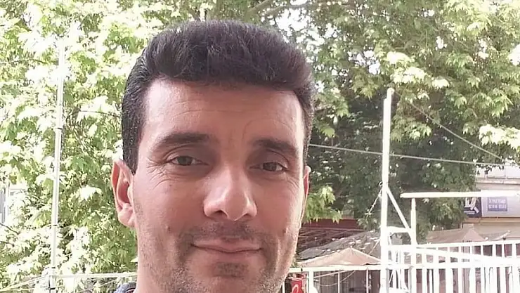 Otomobil tilkiye çarptı: 1 ölü