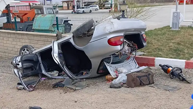 Otomobil devrildi: 1 kişi hayatını kaybetti