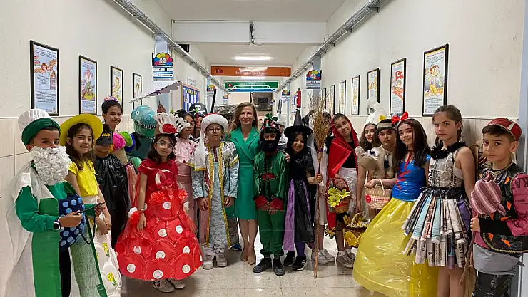 Konya'da 'Yaşam Becerileri' ve 'Ailemle Eğitim Yolculuğum' Proje Sergisi gerçekleştirildi