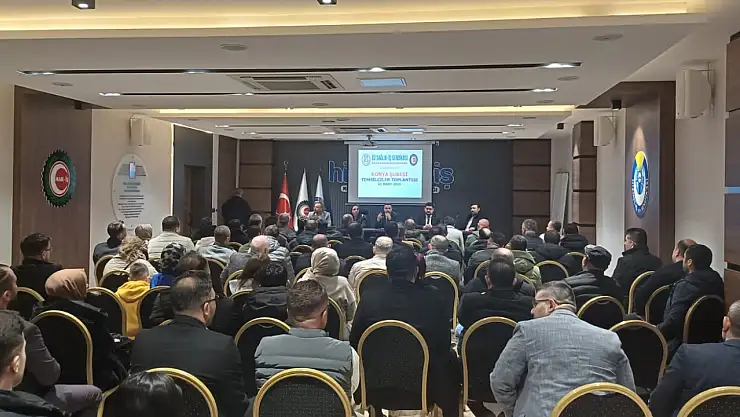 Öz Sağlık İş Sen üyeleri iftarda buluştu