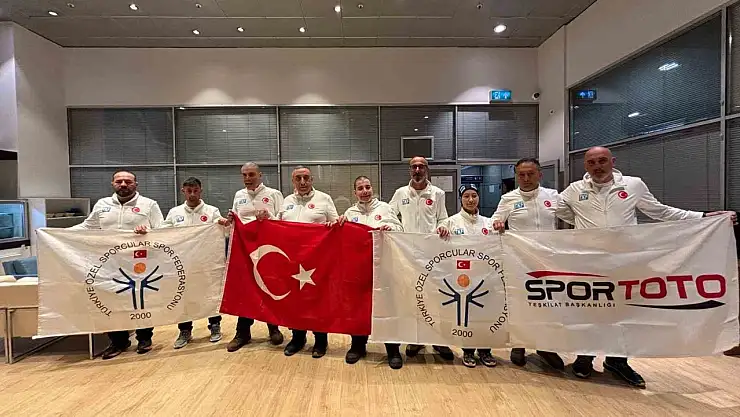 Özel Sporcular Kayak Milli Takımı Dünya Şampiyonası için Fransa'da