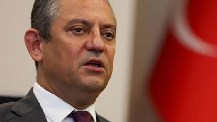 Özgür Özel'e saldırı!