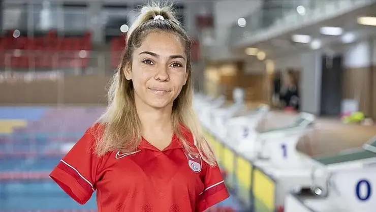 Paralimpik yüzücü Avrupa şampiyonu oldu