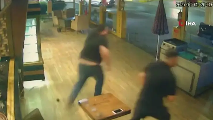 Pastaneye atılan bombanın yeni görüntüleri ortaya çıktı