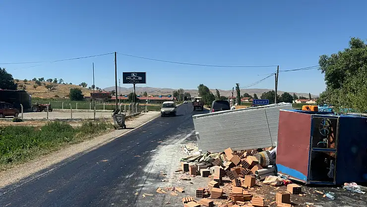 Patpat devrildi: 5 yaralı