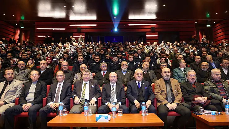 Pekyatırmacı belediye personeliyle bir araya geldi