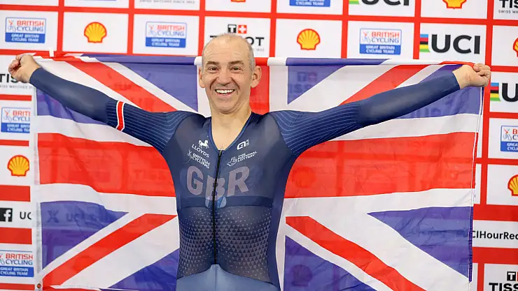 Pist bisikletinde dünya rekoru Konya'da kırıldı