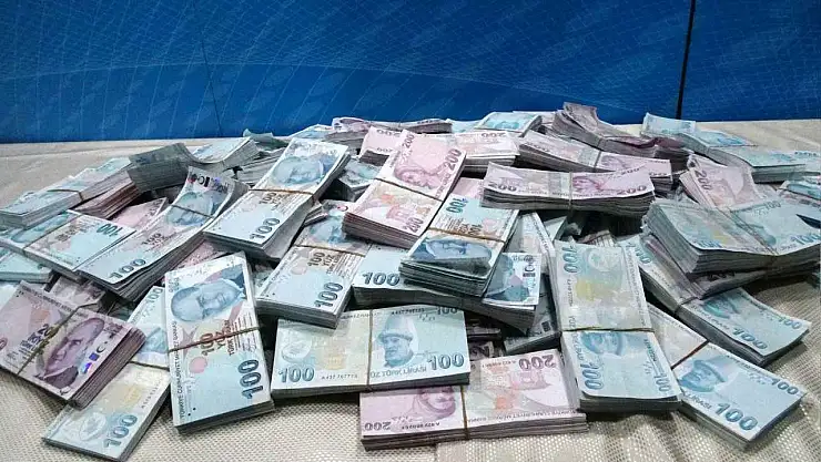 Piyasaya umut doğdu! Firmalara bomba gibi haber! Ekonomist isim açıkladı