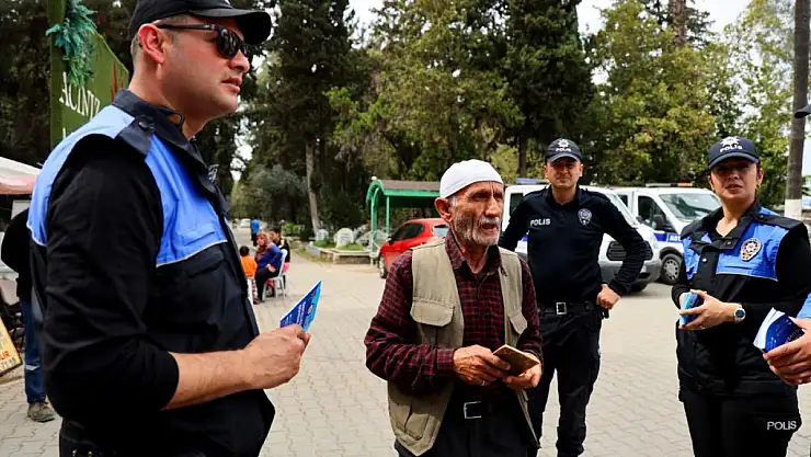 Polisten mezarlıkta 'sahte hoca' avı