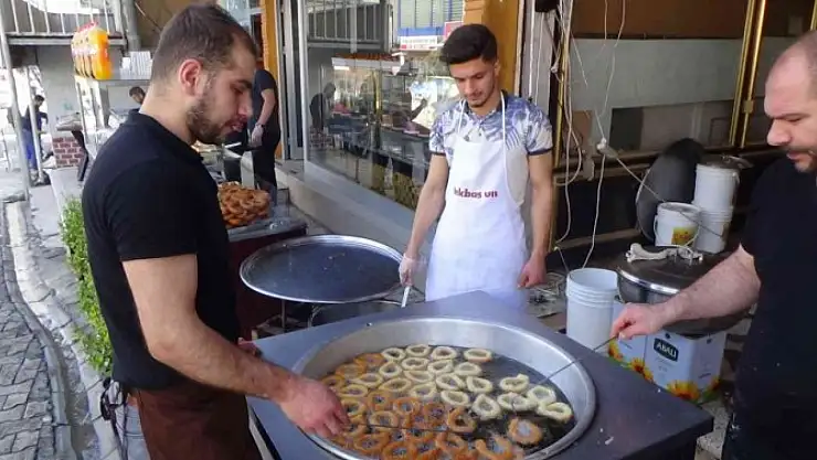 Ramazan ayında tatlıcılar yoğun mesai harcıyor