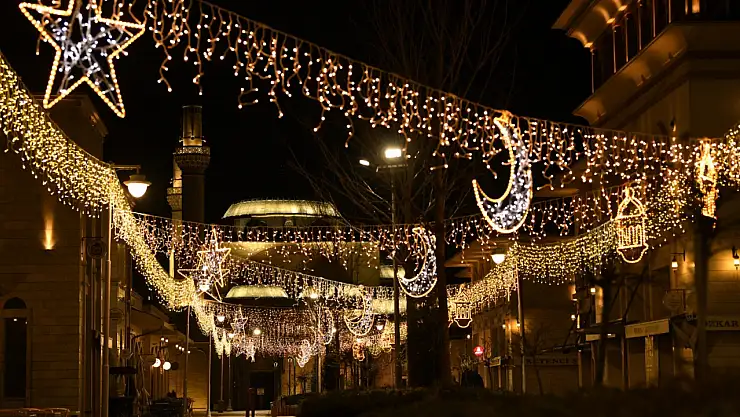 Ramazan Bayramı mesajları 2025: Sevdiklerinize bayramı hissettirin! Kısa, anlamlı, resimli bayram mesajları