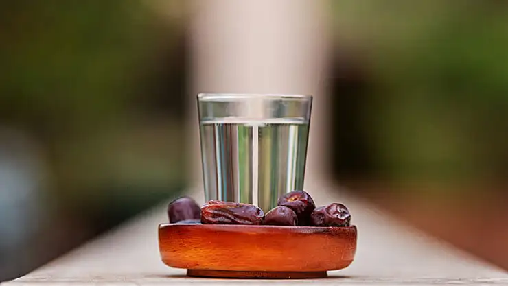 Ramazan'da sağlıklı oruç için su tüketimine dikkat!