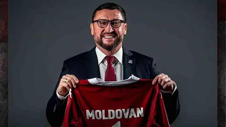 Rapid Bükreş'in başkanı oldu