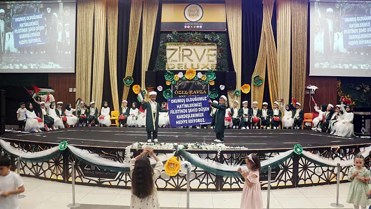 Ravza Kreş'ten anlamlı program! Geleceğe sevgiyle yetişen nesiller!