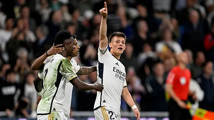 Real Madrid Deportivo Alaves'i 5-0 mağlup etti