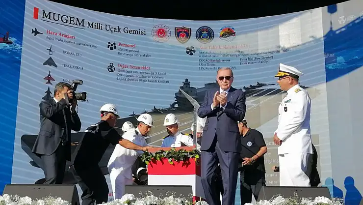 Rektör Çelik, TEKNOFEST'te gençlerle bir araya geldi