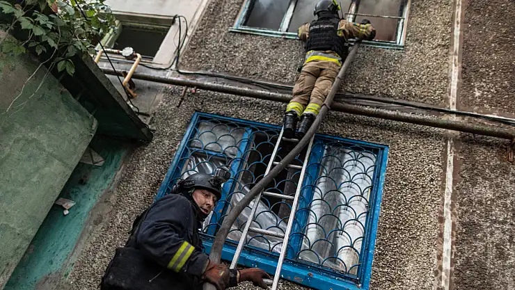 Rusya'dan Kostiantynivka'ya saldırı: Yerleşim alanında hasar meydana geldi