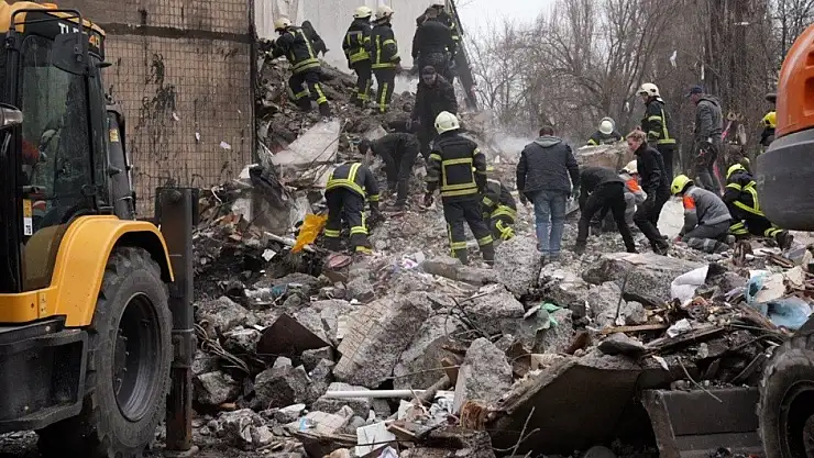 Rusya'nın Ukrayna'ya saldırılarında can kaybı artıyor: 12 ölü