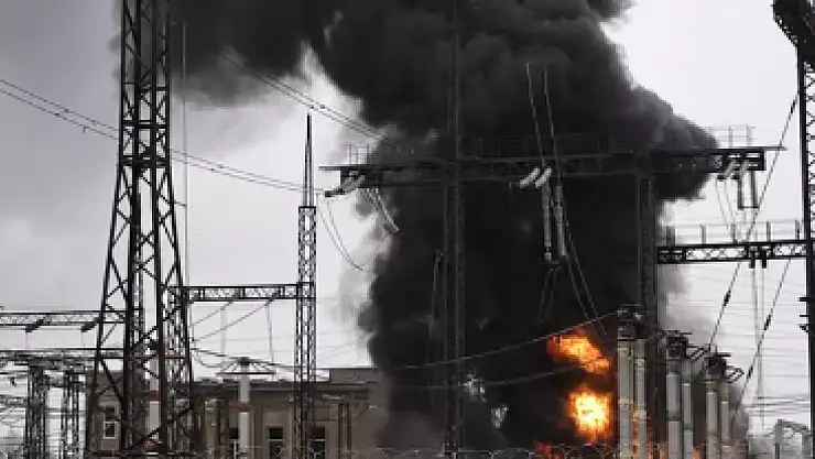 Rusya, sivilleri taşıyan otobüse saldırı düzenledi: Çok sayıda ölü ve yaralı var!