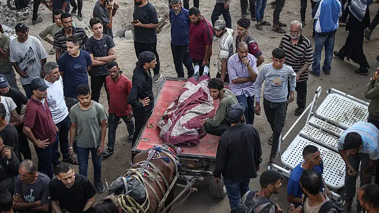 Sabah saatlerinden bu yana en az 60 Filistinli öldürüldü