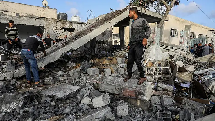 Sabah saatlerinden bu yana Gazze'de 29 Filistinli hayatını kaybetti