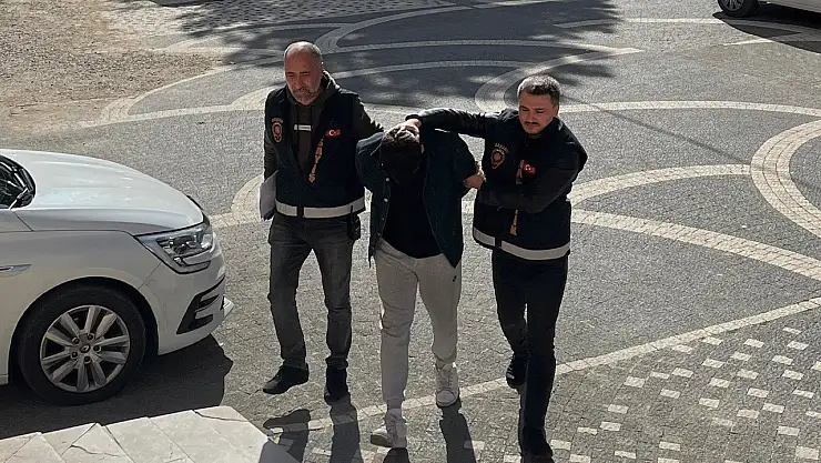 Sahte kimlikle Konya'ya zehir getirdi! Polisi hesaba katmadı