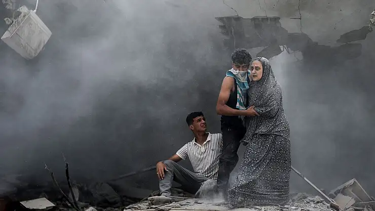 Saldırıda biri bebek, 14 kişi hayatını kaybetti