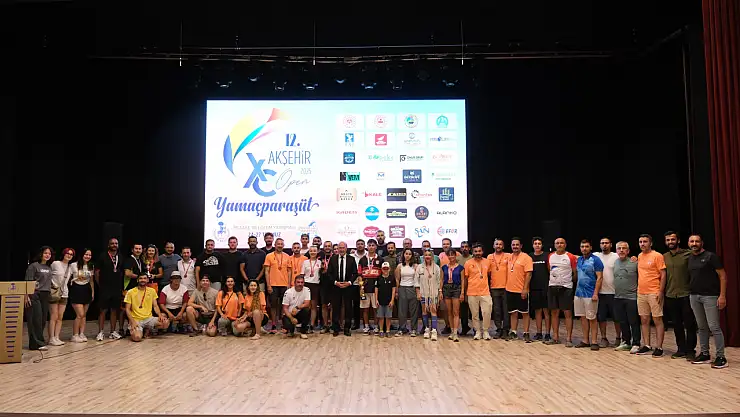 Şampiyonlar ödüllerini aldı