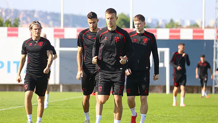 Samsunspor son provayı yaptı! Kafile Konya'ya yola çıkıyor...