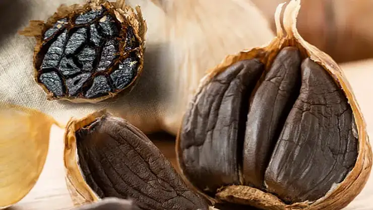 Sarımsağın siyahı da olur mu? Evet, hem de şifa deposu!