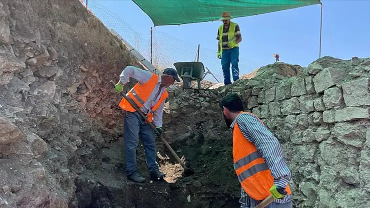 Satala Antik Kenti'nde iskeletler bulundu!