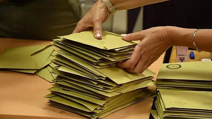 Seçimler yaklaşıyor! AK Parti'de eğitimler 10 Şubat'ta!