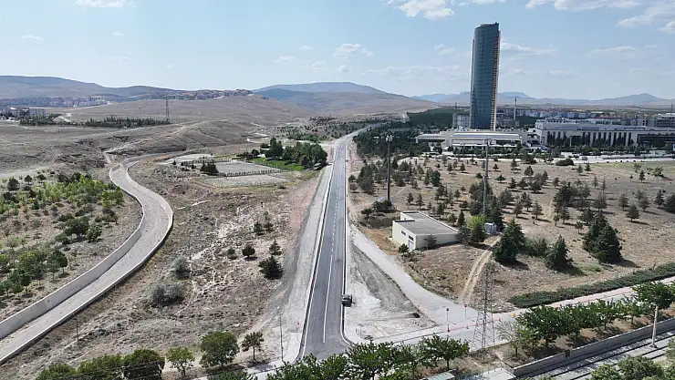 Şehrin yollarında standart yükselmeye devam ediyor