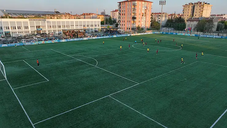 Selçuklu Belediyesi ortaokullar arası futbol turnuvasında şampiyonlar belli oldu