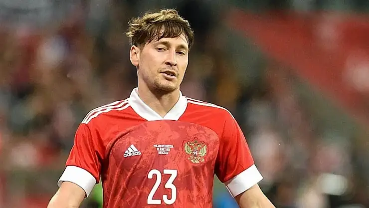 Şenol Güneş'in çok beğendiği futbolcu Beşiktaş'a mı transfer oluyor?