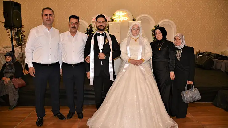 Şevval ile Mehmet Ali mutluluğa evet dedi