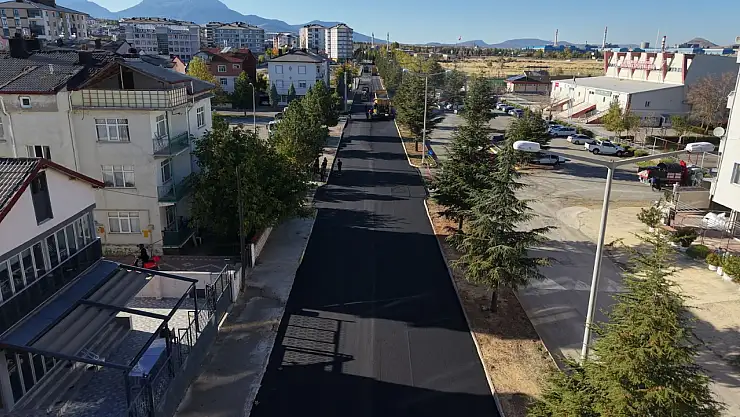 Seydişehir'de yıllardır beklenen asfalt çalışması başladı